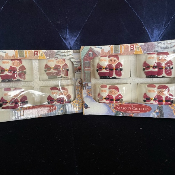 SET OF 8 Publix Season’s Greeters Santa and Mrs Claus napkin rings-NEW IN BOX! - Picture 1 of 8